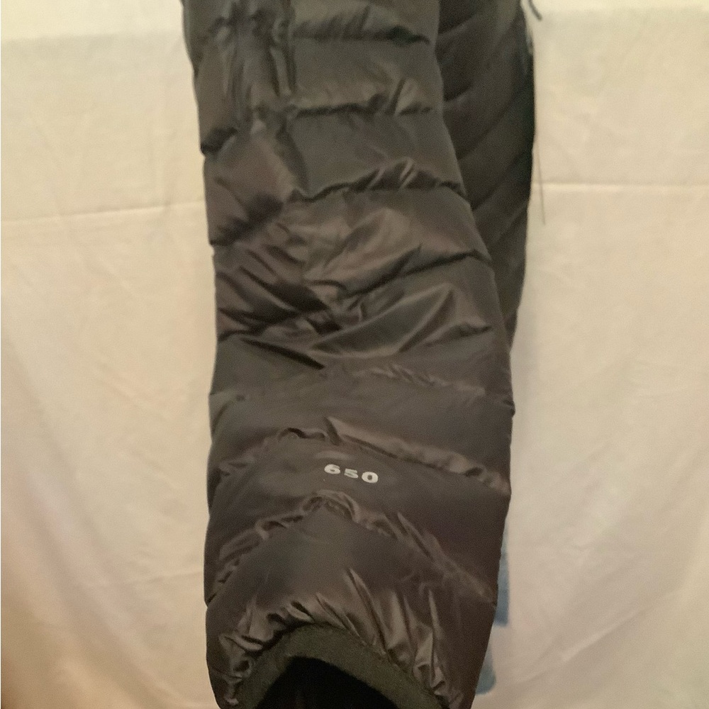 Eddie Bauer Boys’ L Black Puffer Jacket with Quilted Design - Picture 10 of 11